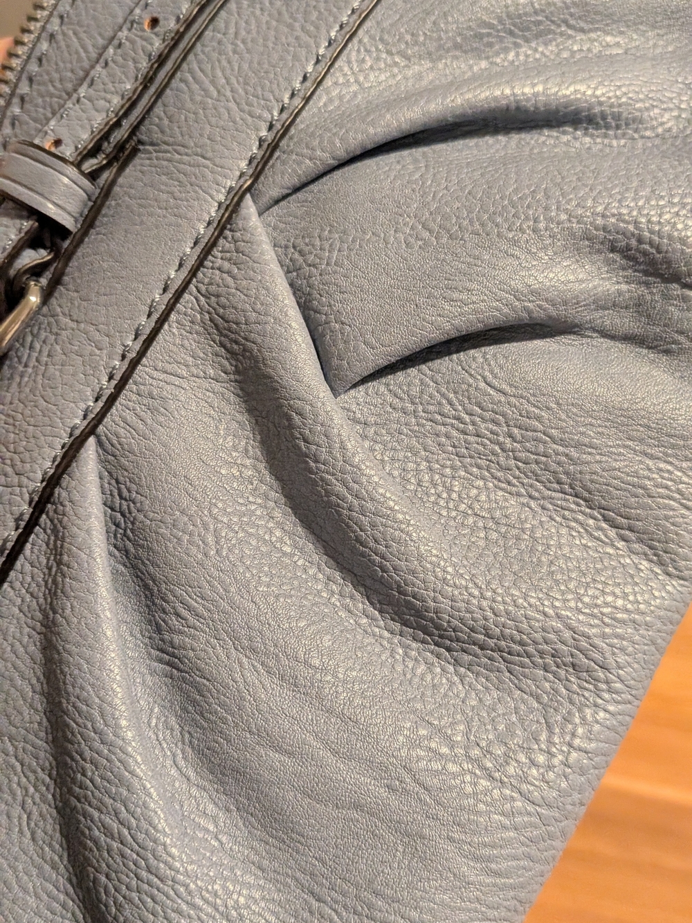 Simply Vera Vera Wang Baby Blue Ruched Wristlet Clutch - Picture 10 of 10